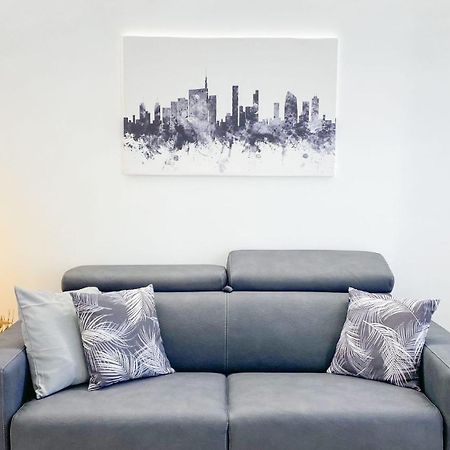 Cardano Suite - 5 Min From Central Station Milano Esterno foto